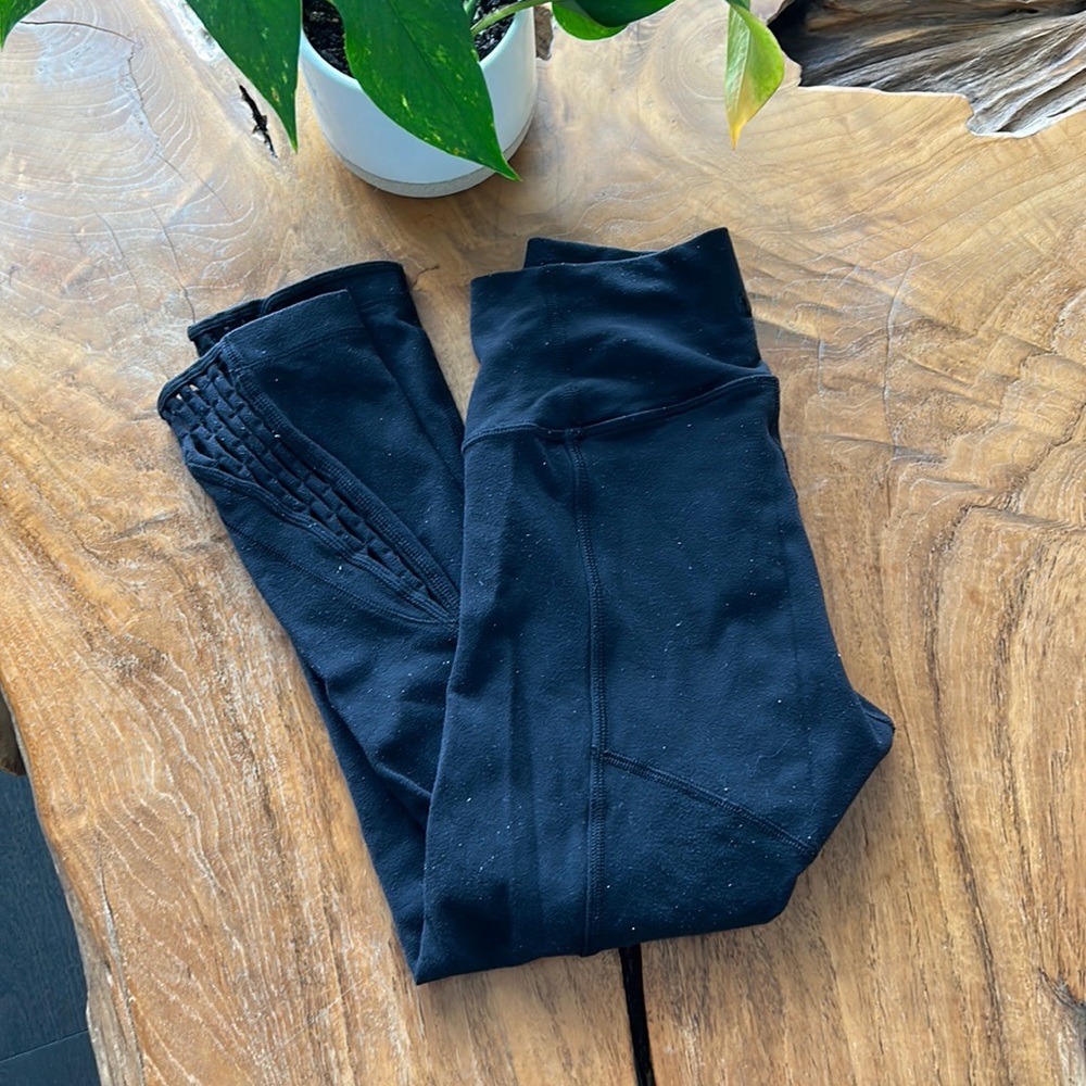 Lululemon crop leggings